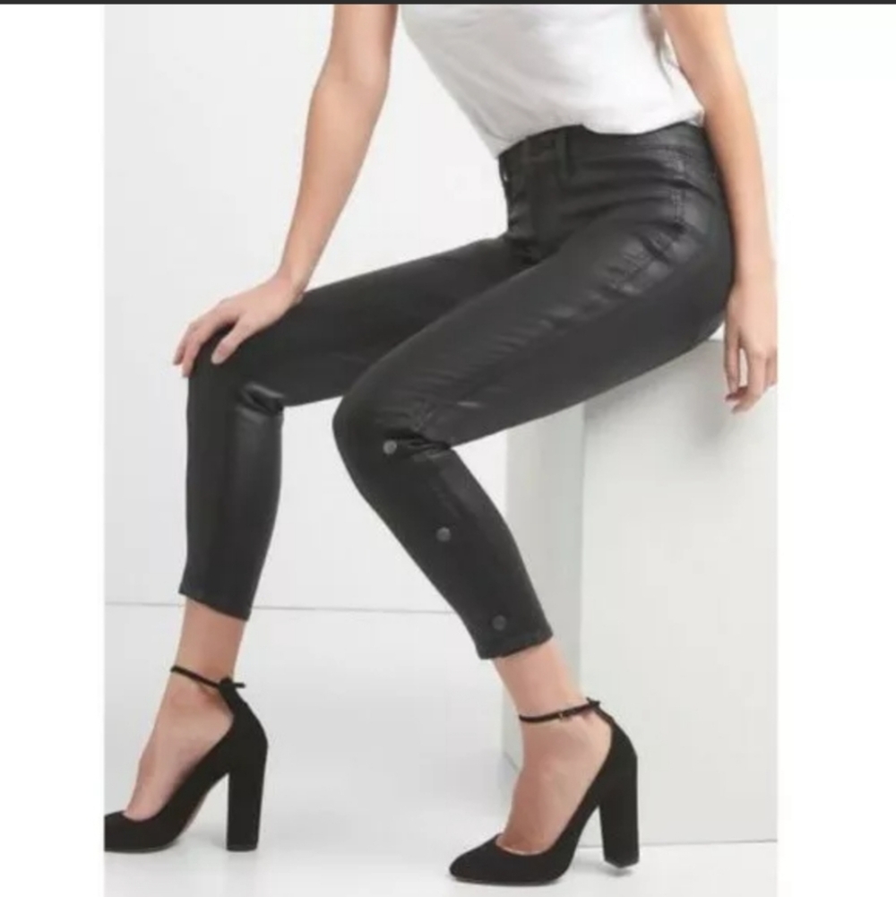 GAP Inner cozy Coated leggings size 29, New With Tags